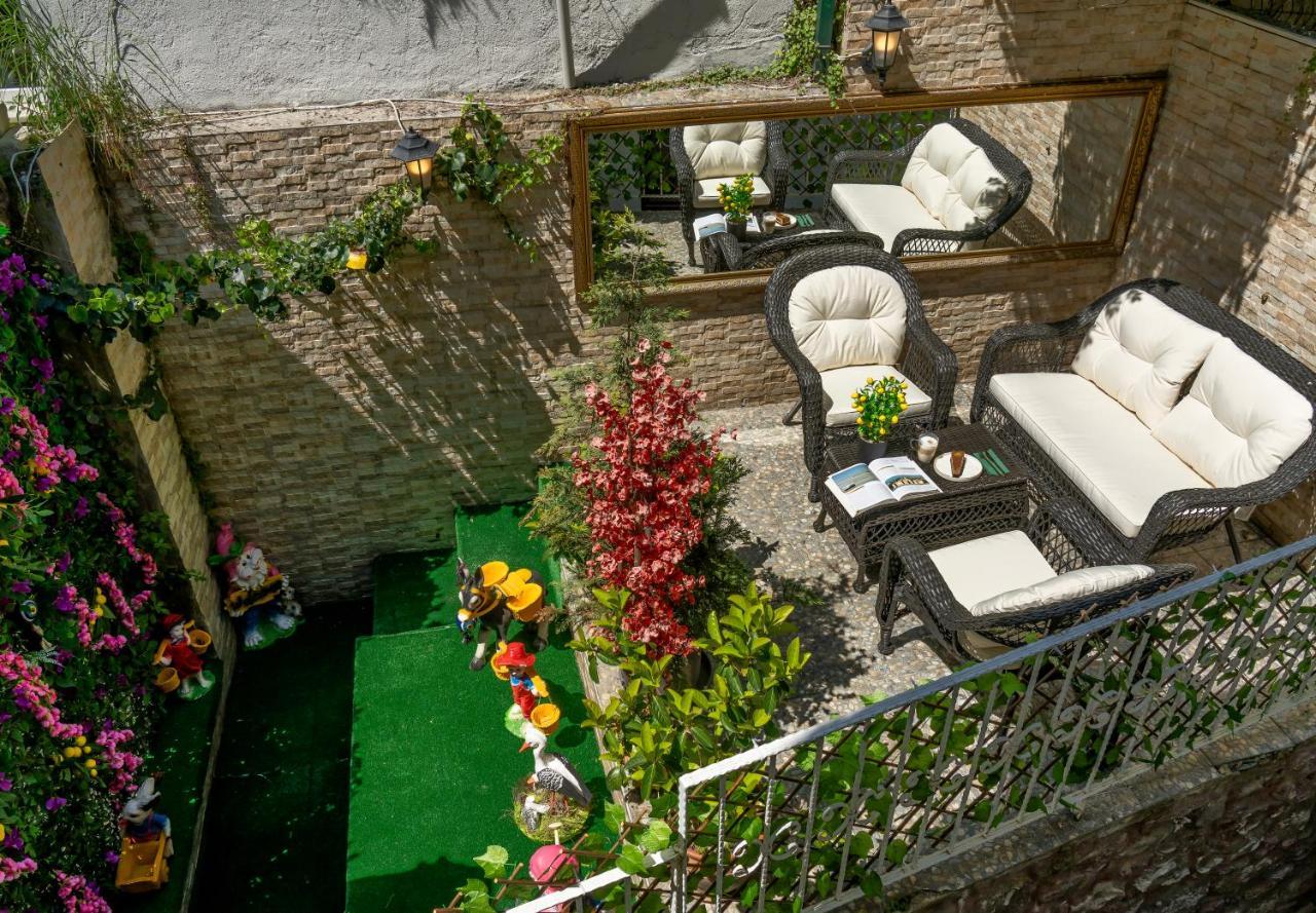 Royan Suites Истанбул Екстериор снимка